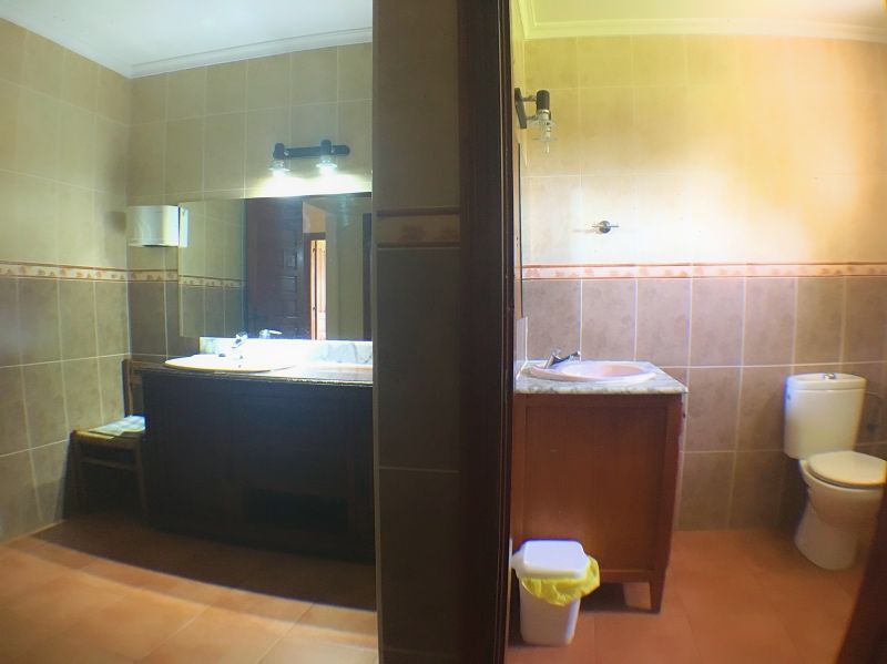 Aseos albergue excursión centros de enseñanza Aseos albergue San Miguel de aras